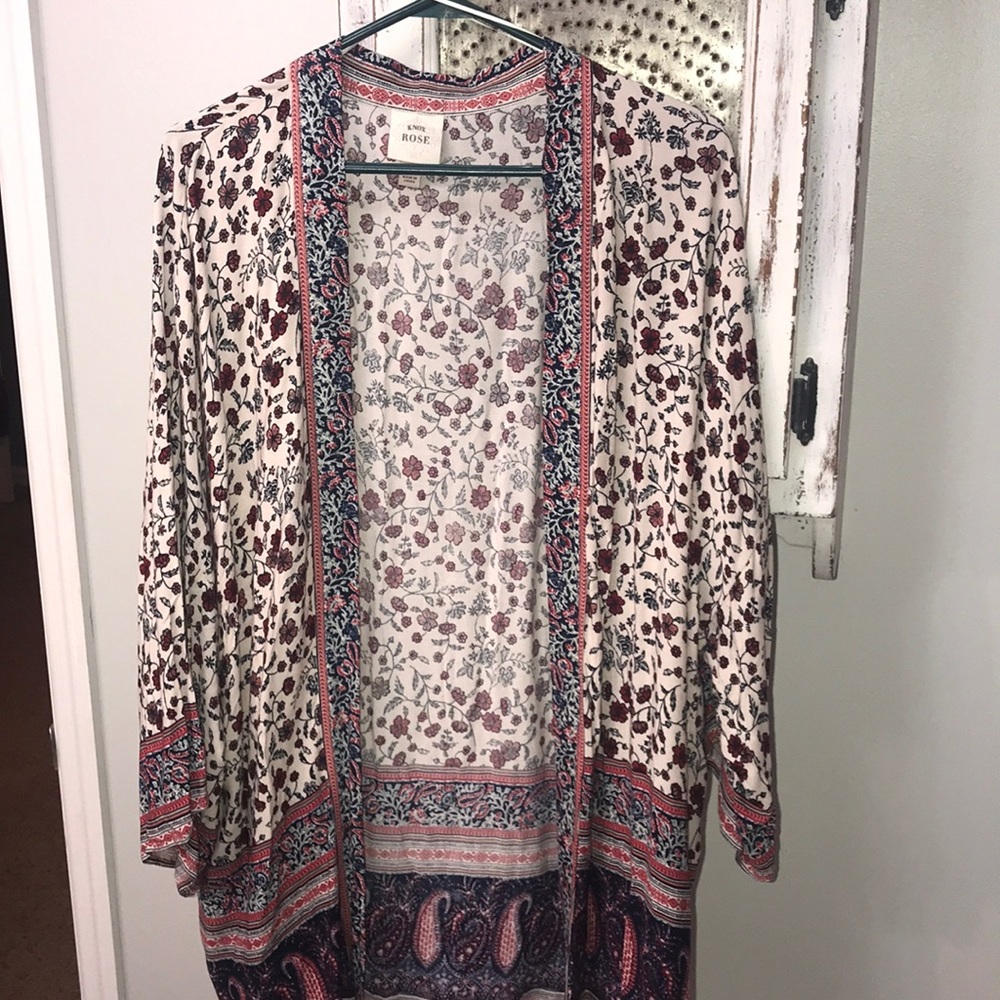 Knox Rose kimono.
